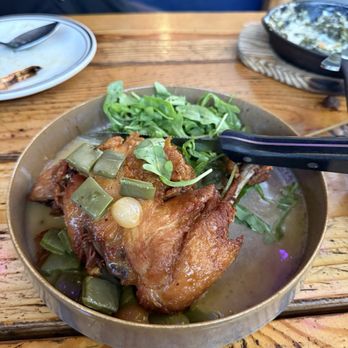 Magna Kusina - Manok (Fried Chicken) - Filipino Near Me - Portland, Oregon Magna Kusina - Manok (Fried Chicken) - Filipino Near Me - Portland, Oregon
