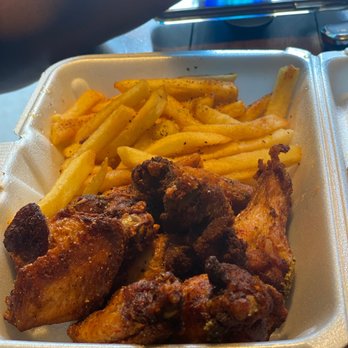 R&R Extreme Wings - Lemon pepper wings - Chicken Wings Near Me - Indianapolis, Indiana R&R Extreme Wings - Lemon pepper wings - Chicken Wings Near Me - Indianapolis, Indiana