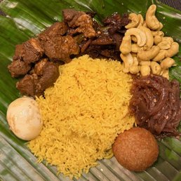 Lamprais Dish