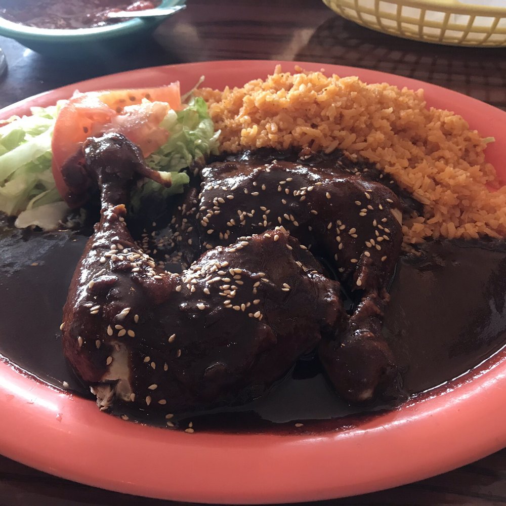 La Penca - Mole con polo - Mexican Near Me - North Riverside, Illinois La Penca - Mole con polo - Mexican Near Me - North Riverside, Illinois
