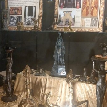 Tulsa Art Deco Museum - Art Deco items on display - Museums Near Me - Tulsa, Oklahoma Tulsa Art Deco Museum - Art Deco items on display - Museums Near Me - Tulsa, Oklahoma