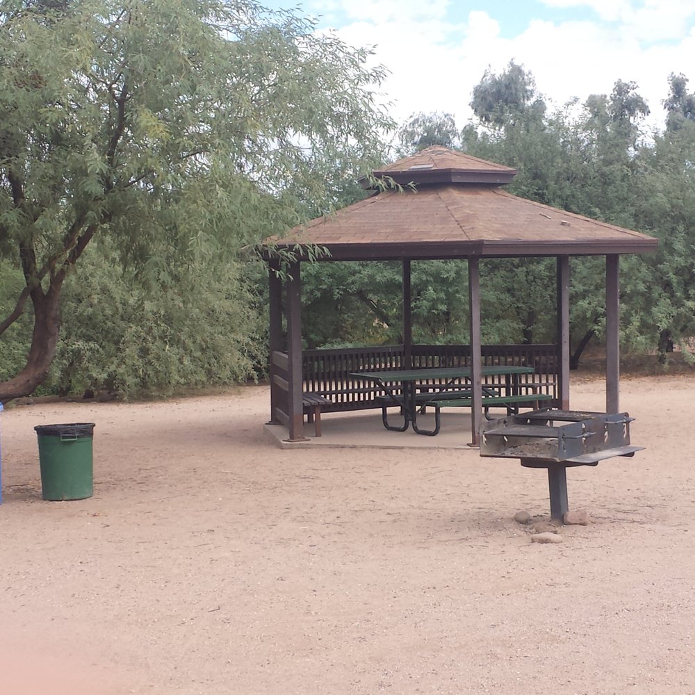 Moon Valley Park - BBQ area - Parks Near Me - Phoenix, Arizona
