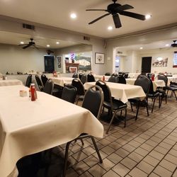 Deanie's Restaurant & Bar - Inside back dining room