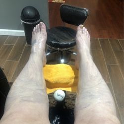 Deluxe Day Spa Salon & Waxing in Jacksonville gift card