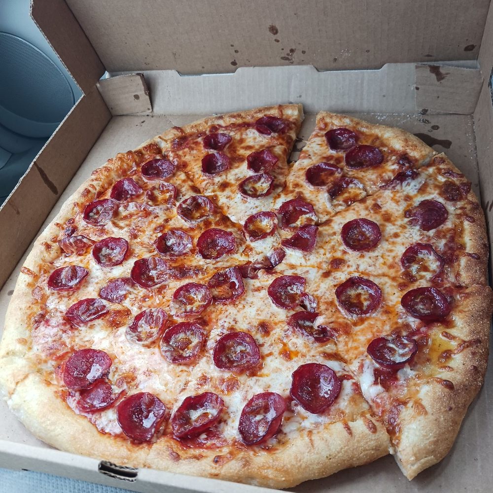 F1F4 Pizza Bar - Beef Pepperoni Pizza - Pizza Near Me - Stone Mountain, Georgia F1F4 Pizza Bar - Beef Pepperoni Pizza - Pizza Near Me - Stone Mountain, Georgia
