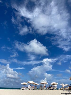 Hyde Beach by null