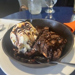 Hot brownies and ice cream Hot brownies and ice cream