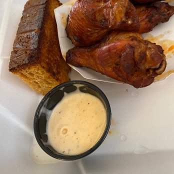Moe's Original Bar B Que - Smoked Wings Platter - Barbeque Near Me - Metairie, Louisiana Moe's Original Bar B Que - Smoked Wings Platter - Barbeque Near Me - Metairie, Louisiana