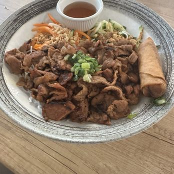 Hello Me Vietnamese Kitchen - Vermicelli Noodles - Vietnamese Near Me - Mooresville, North Carolina Hello Me Vietnamese Kitchen - Vermicelli Noodles - Vietnamese Near Me - Mooresville, North Carolina