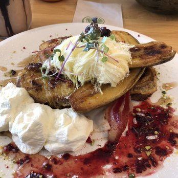 Fact-Tree Cafe - Coffee & Tea Near Me - Auckland, AUK