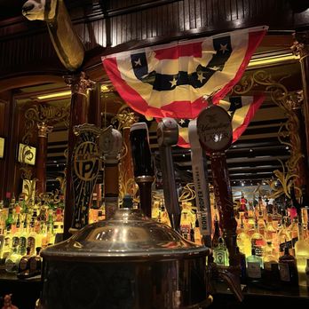 Old Ebbitt Grill - Sit at the bar, great people watching! - Bars Near Me - Washington, DC, District of Columbia Old Ebbitt Grill - Sit at the bar, great people watching! - Bars Near Me - Washington, DC, District of Columbia