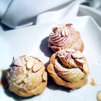Three D Catering - Paris-breast gâteau - Caterers Near Me Three D Catering - Paris-breast gâteau - Caterers Near Me