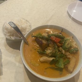 A One Kitchen & Bar - 408 315 Red Curry Chicken - Bars Near Me - San Bruno, California