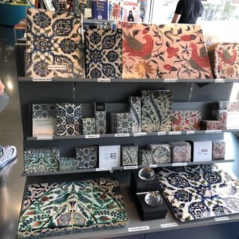 Soc Des Amis Institut Du Monde Arabe - Gift Shop - Museums Near Me - Paris, 75 Soc Des Amis Institut Du Monde Arabe - Gift Shop - Museums Near Me - Paris, 75