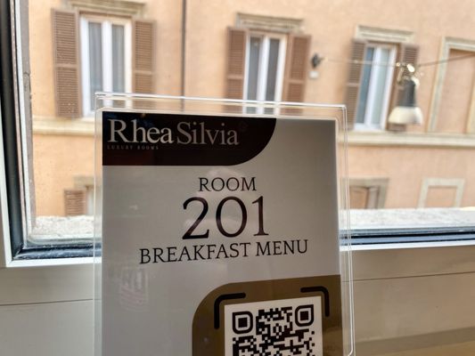 Rhea Silvia Luxury Navona by null