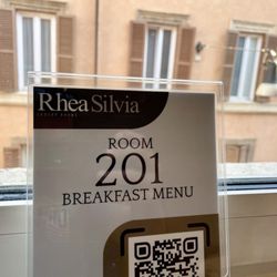 Rhea Silva - Free breakfast everyday