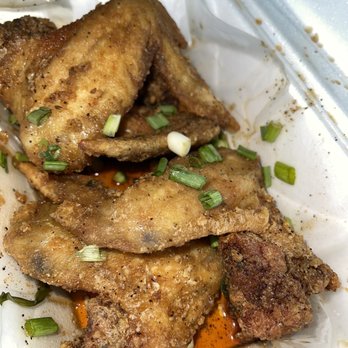 Crisp - Seoul sassy wings - Korean Near Me - Chicago, Illinois