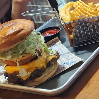 Guy Fieri's Branson Kitchen + Bar - The OG Ringer Burger - Bars Near Me - Branson, Missouri Guy Fieri's Branson Kitchen + Bar - The OG Ringer Burger - Bars Near Me - Branson, Missouri