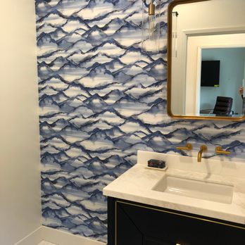 Accu Colormat - Tricky matching pattern, expensive paper, all good! - Wallpapering Near Me Accu Colormat - Tricky matching pattern, expensive paper, all good! - Wallpapering Near Me