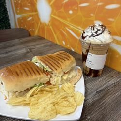 La Papaya Deli - Torta de Pollo and Mocha Frappe
