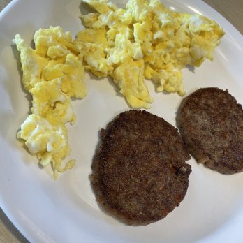 Huddle House - Scrambled eggs and sausage patties - Breakfast & Brunch Near Me - Saraland, Alabama
