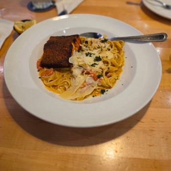 Mootz Pizzeria + Bar - Cajun Salmon Fettuccini - Pizza Near Me - Detroit, Michigan Mootz Pizzeria + Bar - Cajun Salmon Fettuccini - Pizza Near Me - Detroit, Michigan