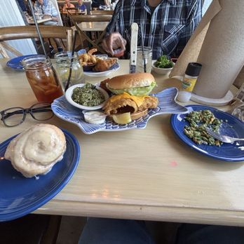 Aunt Catfish's - Fish Sandwich - Southern Near Me - Port Orange, Florida