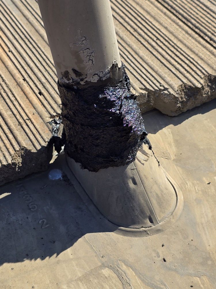 Slide of Dan's Roofing