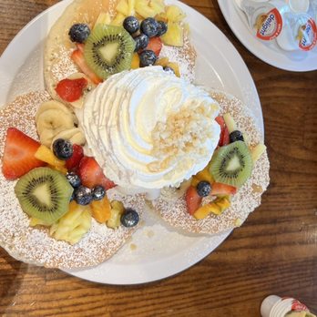 Eggs 'n Things Ko Olina - All Fresh Fruit Rainbow Pancakes - American Near Me - Kapolei, Hawaii Eggs 'n Things Ko Olina - All Fresh Fruit Rainbow Pancakes - American Near Me - Kapolei, Hawaii