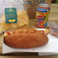 Leoni's Deli