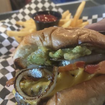 Third Street Tavern - Epic Burger - Bars Near Me - Highland, California