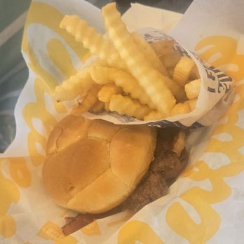 Culver's - Burger - Burgers Near Me - Charlotte, North Carolina