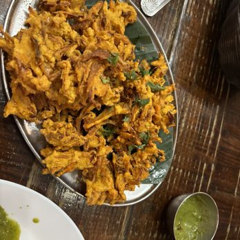 Madurai Mes - Pakora - Indian Near Me - San Antonio, Texas