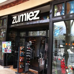 Zumiez