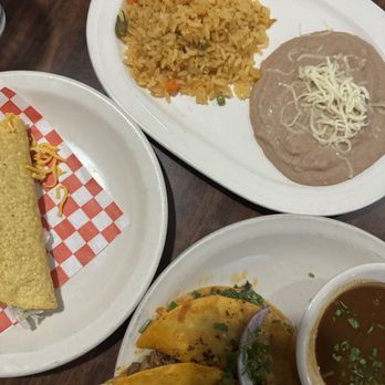 Araujos Restaurant - Beef Crispy Taco Rice and Beans - Mexican Near Me - Denver, Colorado