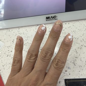 Expressions Nails - Amazing service . Love coming here ! Won't be disappointed!!! - Nail Salons Near Me - Henderson, Nevada
