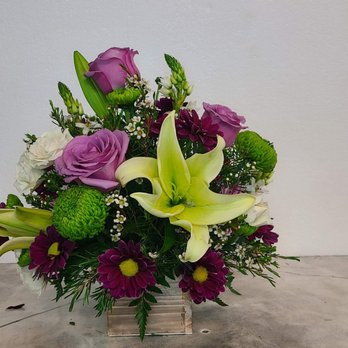 Uptown Floral - Florists Near Me - Umatilla, Oregon