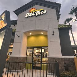 Del Taco