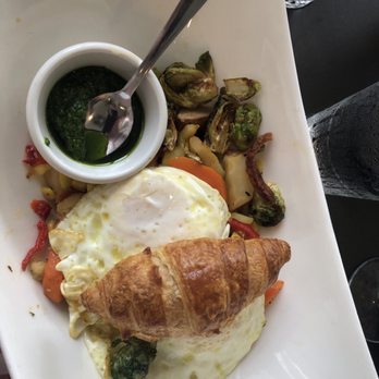 Del Ray Cafe - French Near Me - Alexandria, Virginia