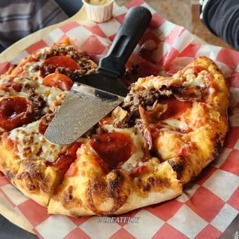 Rafael's Bistro - Three different meats. Fresh pizza dough, sauce is excellent - Pizza Near Me - Glasgow, Kentucky Rafael's Bistro - Three different meats. Fresh pizza dough, sauce is excellent - Pizza Near Me - Glasgow, Kentucky