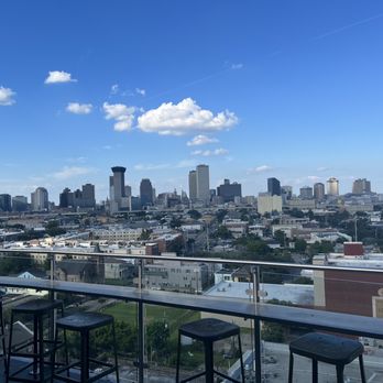 Hot Tin - Cocktail Bars Near Me - New Orleans, Louisiana