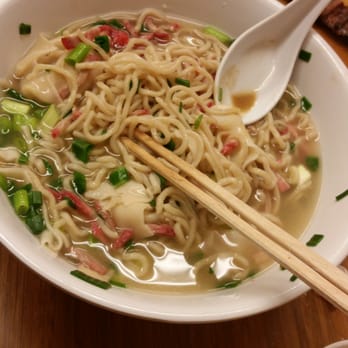 Palace Saimin - Wonton min this is only 1/3 of the xlarge size - Japanese Near Me - Honolulu, Hawaii