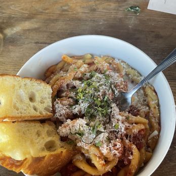 Harvest Bar + Kitchen - Bolognese - Pizza Near Me - Columbus, Ohio