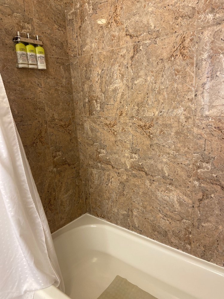 Holiday Inn Express Toledo-Oregon