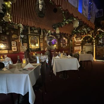 Raymond's Pizza - Liberty Fairfield