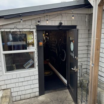 Proper Fish - Seafood Near Me - Bainbridge Island, Washington