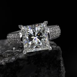 Golden Sun Jewelry - Custom Emgagment Rings made to everyones taste.