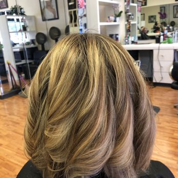 Tony's Salon - Balayage beauty - Hair Salons Near Me - Houston, Texas Tony's Salon - Balayage beauty - Hair Salons Near Me - Houston, Texas