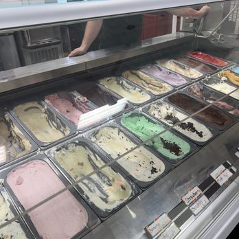 Rocky Point Creamery - Ice Cream & Frozen Yogurt Near Me - Tuscarora, Maryland