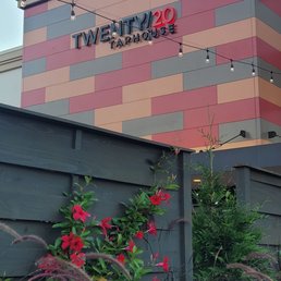 TWENTY/20 TAPHOUSE - Updated July 2025 - 376 Photos & 316 Reviews - 18